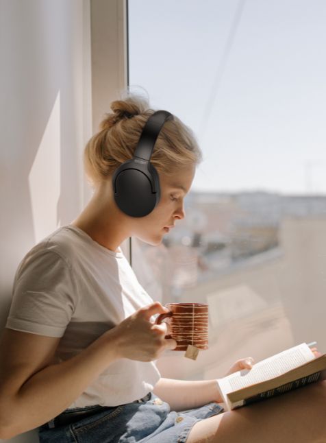 GRABIT-mobile-accessories-high-quality-phone-chargers-stereo-headsets-mono-headsets-PVC-cables-nylon-braided-cables-travel-chargers-designed-for-durability-fast-charging-superior-performance